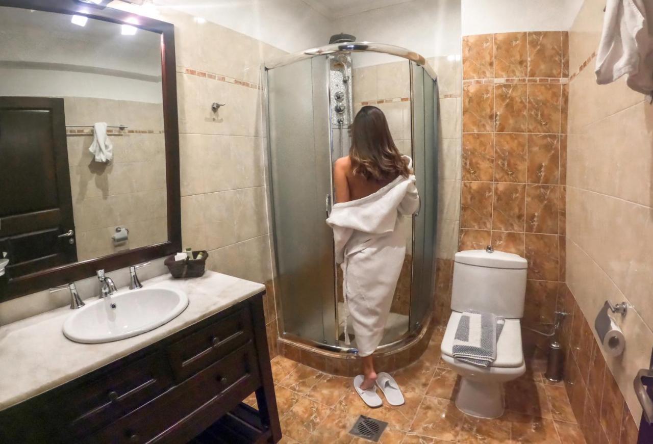 Pozar Salt Cave Hotel Spa Káto Loutrákion 외부 사진