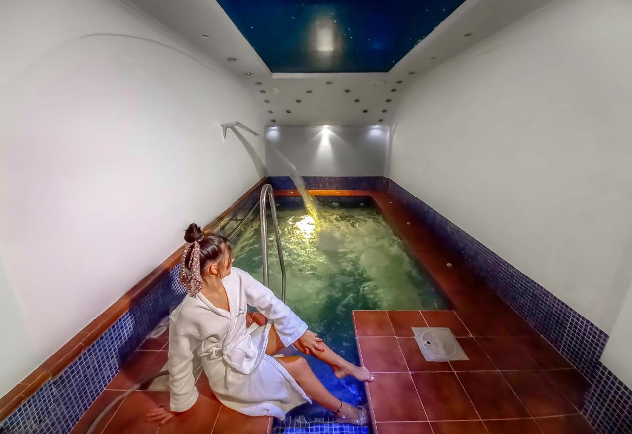 Pozar Salt Cave Hotel Spa Káto Loutrákion 외부 사진